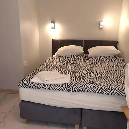 Bialy Przy Plazy Privatunterkunft Misdroy