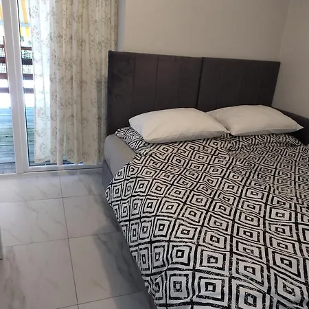 Privatunterkunft Bialy Przy Plazy *