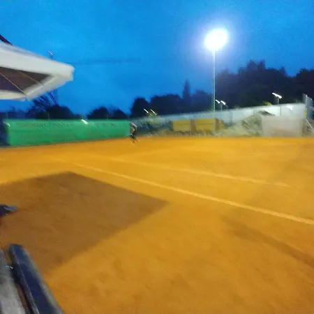 Bialy Przy Plazy Kwatera prywatna *