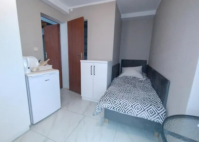 Bialy Przy Plazy ホームステイ *